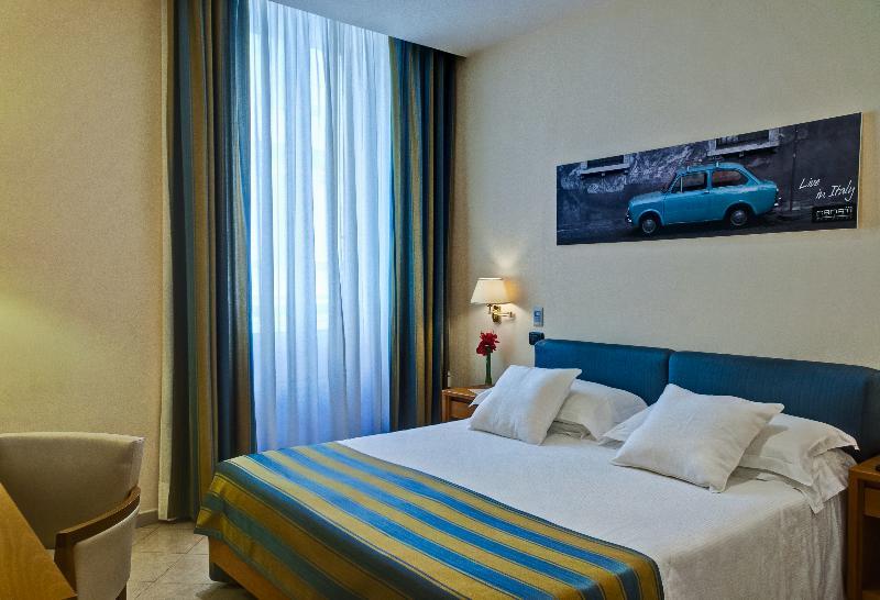 Crosti Hotel Roma Ngoại thất bức ảnh